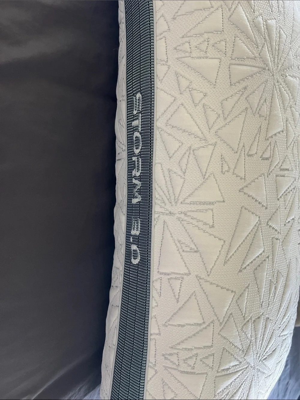 Bedgear storm performance pillow king size 3.0